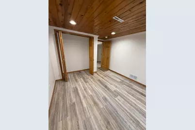 2310 10th Ave SW, Austin, MN 55912 - Photo 27