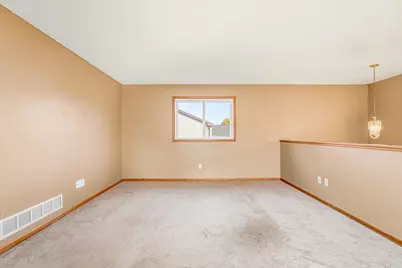 715 Jewell Street, Mora, MN 55051 - Photo 5