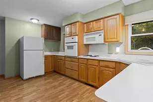 13380 Memorywood Dr, Baxter, MN 56425 - Photo 9