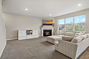 2140 Windermere Cir, Shakopee, MN 55379 - Photo 5