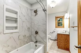 727 Riverside Dr N, Hudson, WI 54016 - Photo 15