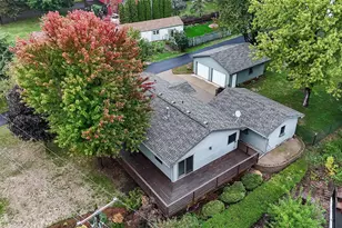 727 Riverside Dr N, Hudson, WI 54016 - Photo 25