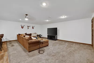 17 Richland Avenue, Saint Charles, MN 55972 - Photo 39