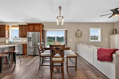 17 Richland Avenue, Saint Charles, MN 55972 - Photo 11