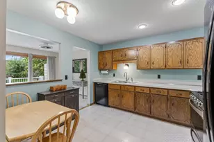 404 Pleasure Creek Dr, Blaine, MN 55434 - Photo 9