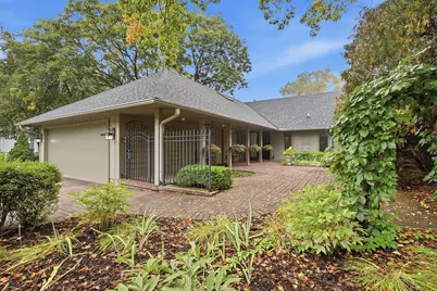 4890 Regents Walk, Excelsior, MN 55331 - Photo 5