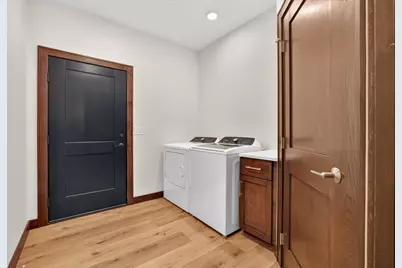 743 Kodiak Drive NW, Stewartville, MN 55976 - Photo 27