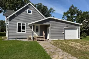 118 4th St S, Greenbush, MN 56726 - Photo 1