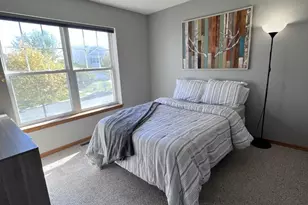 898 Providence Dr, Shakopee, MN 55379 - Photo 19