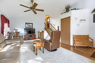 1186 Winter Ct, Hastings, MN 55033 - Photo 9