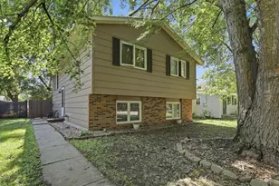 134 34th Ave N, Saint Cloud, MN 56303 - Photo 1
