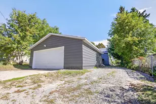 811 NW 1st Ave, Grand Rapids, MN 55744 - Photo 39