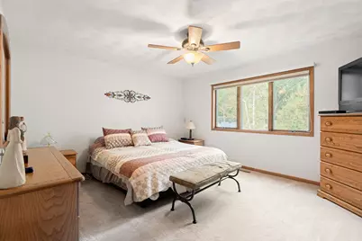 930 Ridgeview Place NE, Owatonna, MN 55060 - Photo 25