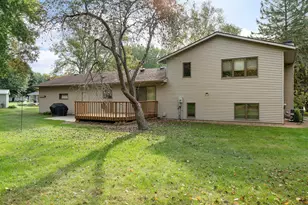 930 Ridgeview Pl NE, Owatonna, MN 55060 - Photo 7