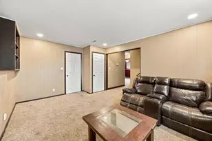 2028 16th St S, Moorhead, MN 56560 - Photo 19