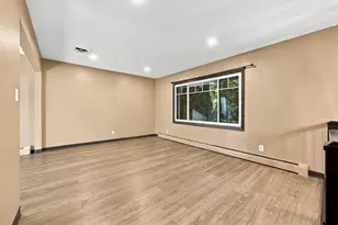 2028 16th St S, Moorhead, MN 56560 - Photo 5