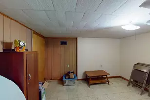 148 2nd Ave SW, Alden, MN 56009 - Photo 31