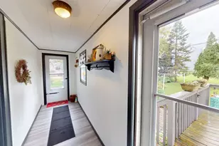 148 2nd Ave SW, Alden, MN 56009 - Photo 17