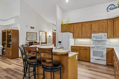 112020 Hidden Creek Place, Chaska, MN 55318 - Photo 7