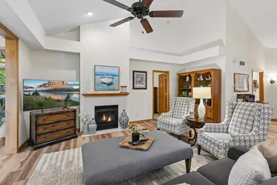 112020 Hidden Creek Place, Chaska, MN 55318 - Photo 13