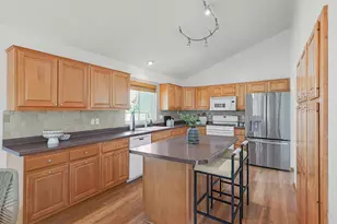 3045 Dundee Ln, Mound, MN 55364 - Photo 7