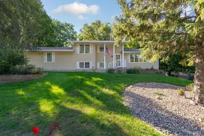 1320 11th Avenue NE, Faribault, MN 55021 - Photo 17