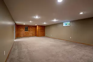 997 Roberts Rd SW, Hutchinson, MN 55350 - Photo 25