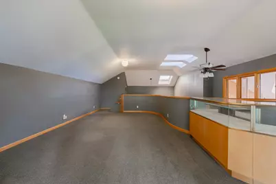 997 Roberts Road SW, Hutchinson, MN 55350 - Photo 17