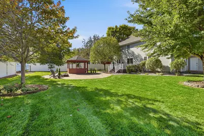 2668 Waterford Court, Saint Cloud, MN 56301 - Photo 3