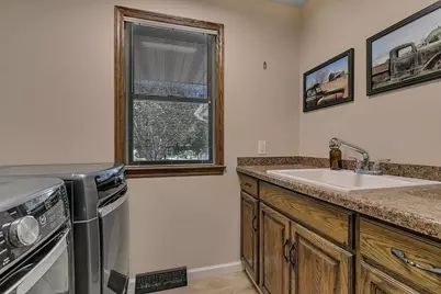 2668 Waterford Court, Saint Cloud, MN 56301 - Photo 17
