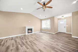 38820 Maple Ct, North Branch, MN 55056 - Photo 5