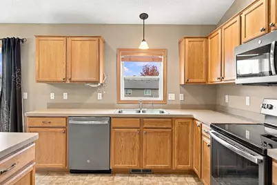 615 Dillon Avenue N, Montrose, MN 55363 - Photo 11