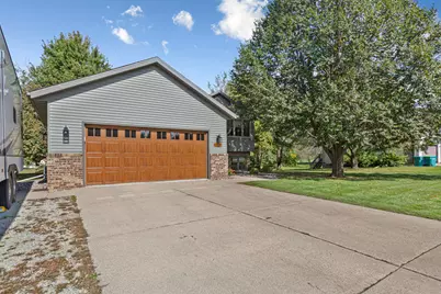 1728 Greenhaven Lane NE, Owatonna, MN 55060 - Photo 3