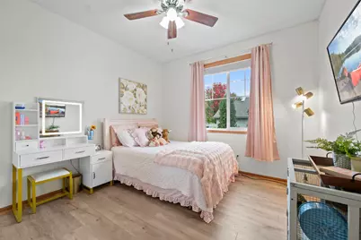989 Danube Avenue, Shakopee, MN 55379 - Photo 11