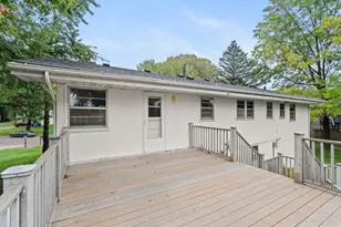 5705 Phoenix St, Golden Valley, MN 55422 - Photo 33
