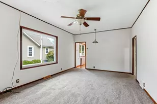 247 W 6th St, New Richmond, WI 54017 - Photo 5