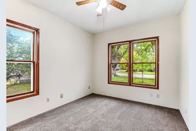 247 W 6th Street, New Richmond, WI 54017 - Photo 9