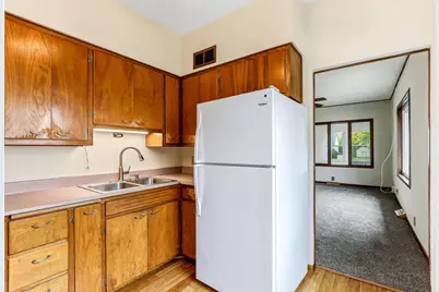 247 W 6th Street, New Richmond, WI 54017 - Photo 7