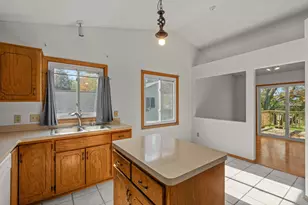 8961 Sycamore Ln N, Maple Grove, MN 55369 - Photo 11