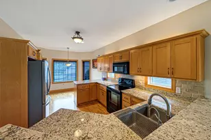 22516 Evergreen Cir, Forest Lake, MN 55025 - Photo 5