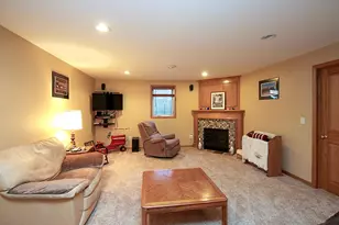 730 Tyler St SW, Hutchinson, MN 55350 - Photo 15