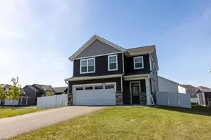 1702 Athens Ter, Shakopee, MN 55379 - Photo 3