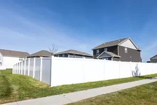 1702 Athens Ter, Shakopee, MN 55379 - Photo 49