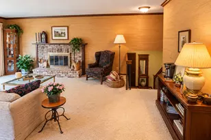 2811 Comstock Ln N, Plymouth, MN 55447 - Photo 5