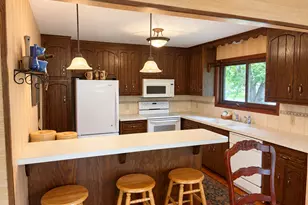 2811 Comstock Ln N, Plymouth, MN 55447 - Photo 11
