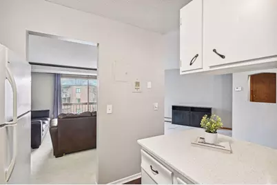 5410 Three Points Boulevard #434, Mound, MN 55364 - Photo 9