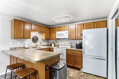 1480 Granada Avenue N, Oakdale, MN 55128 - Photo 9