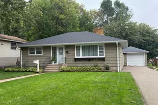 149 19th Ave S, South Saint Paul, MN 55075 - Photo 1