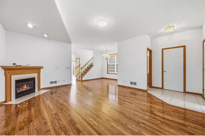 9769 Gable Drive, Eden Prairie, MN 55347 - Photo 7