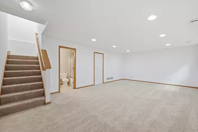 9769 Gable Drive, Eden Prairie, MN 55347 - Photo 33